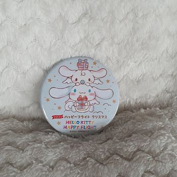 Badge hello kitty cinnamorol happy flight sanrio goodies japan