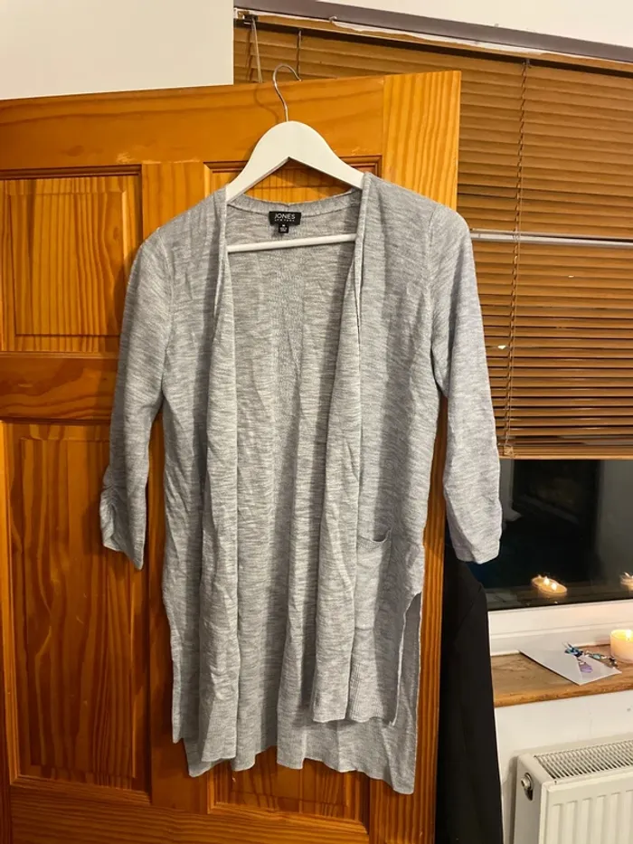 Jones New York. Grey cardigan