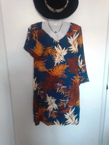 Jolie robe femme taille S