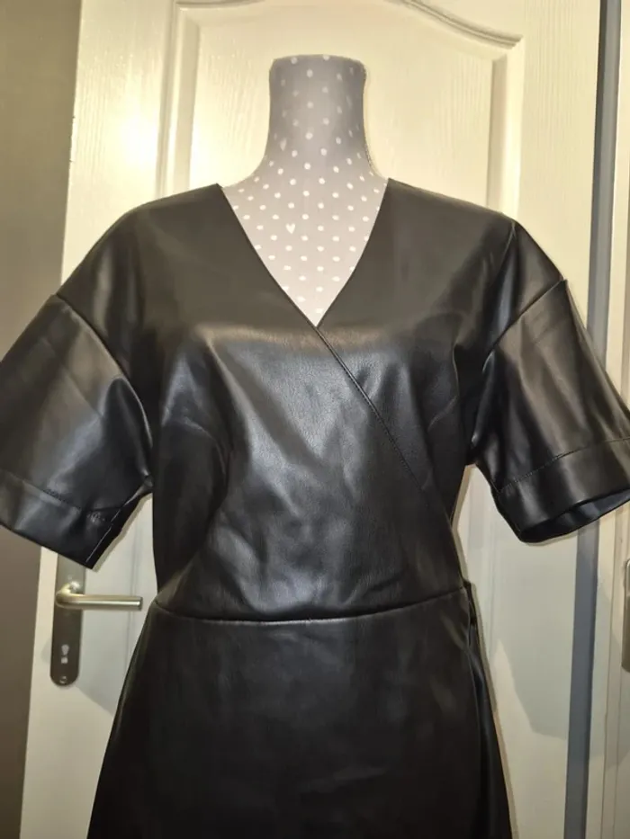 Robe neuve Coeur croisé - photo numéro 5