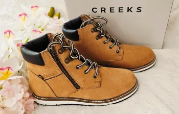 Bottes Bottines Cuir Zip Creeks T38