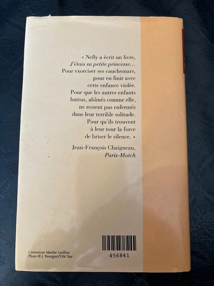 J’étais sa petite princesse nelly livre - photo numéro 2
