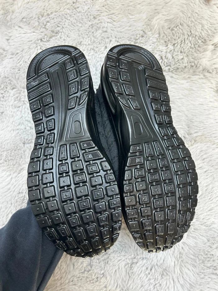 Chaussures de sécurité noir  Haojia taille 39 - photo numéro 3