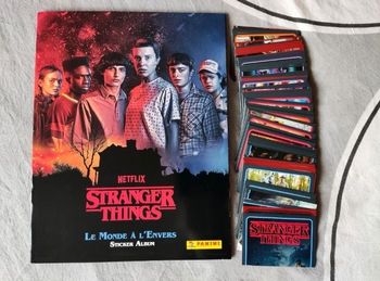 Cartes Stickers Stranger Things Netflix Panini