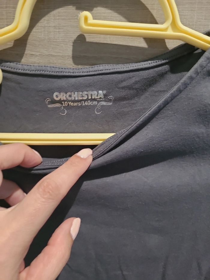 T-shirt manches longues, taille 10 ans - photo numéro 2