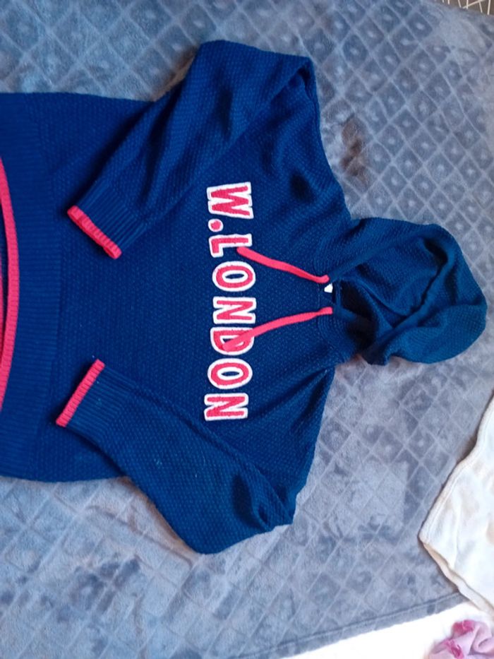 Pull bleu foncé