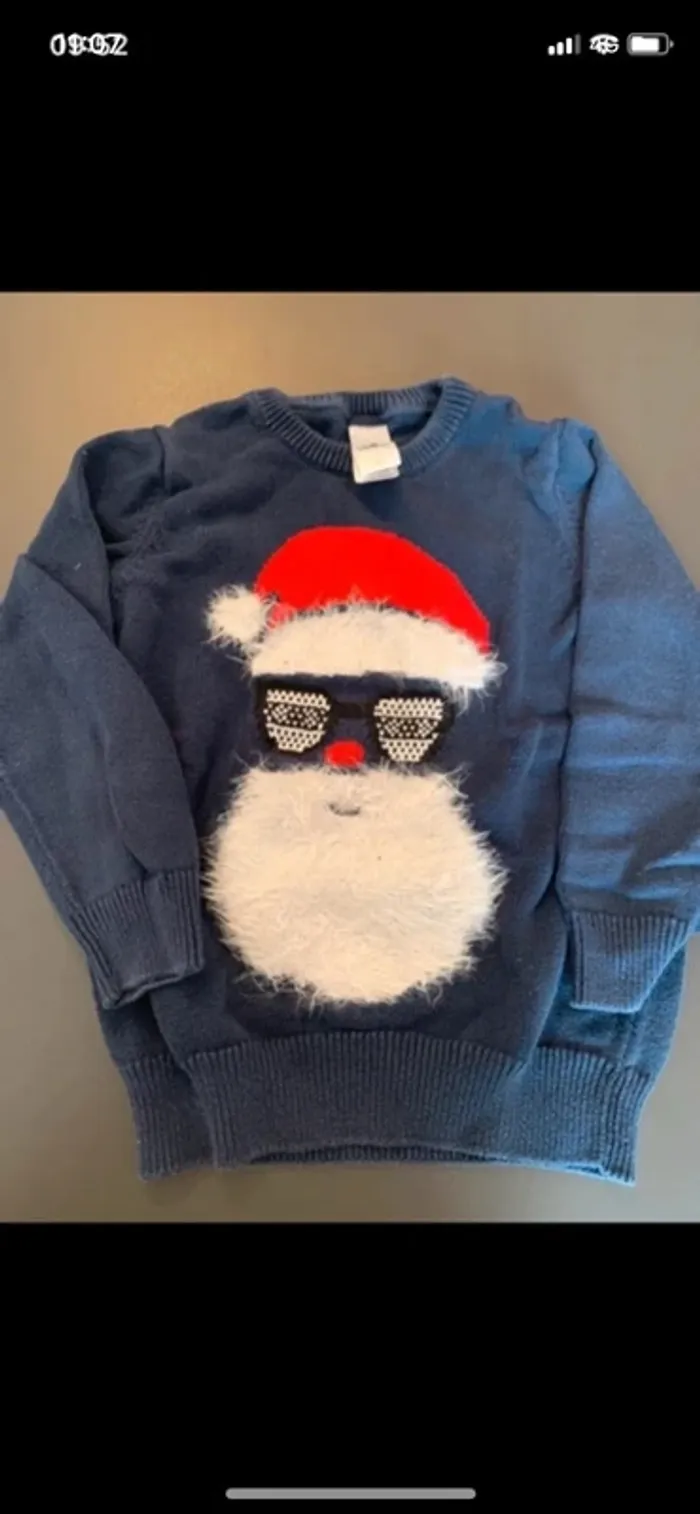 Pull de Noël père Noël taille 6 ans