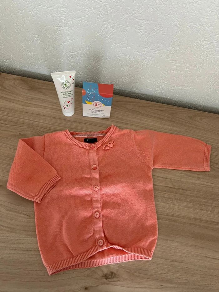 🧡 Adorable gilet en maille Kiabi 🧡 - photo numéro 2