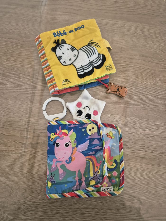 Lot de 2 livres d’éveil en tissu - photo numéro 3