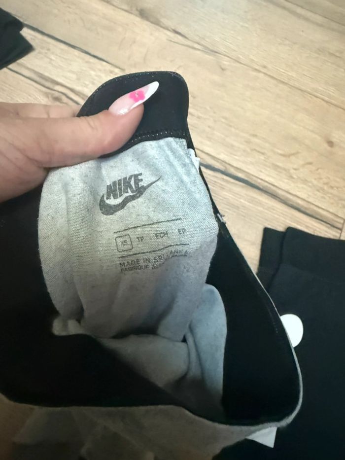 lot de deux legging Nike - photo numéro 2