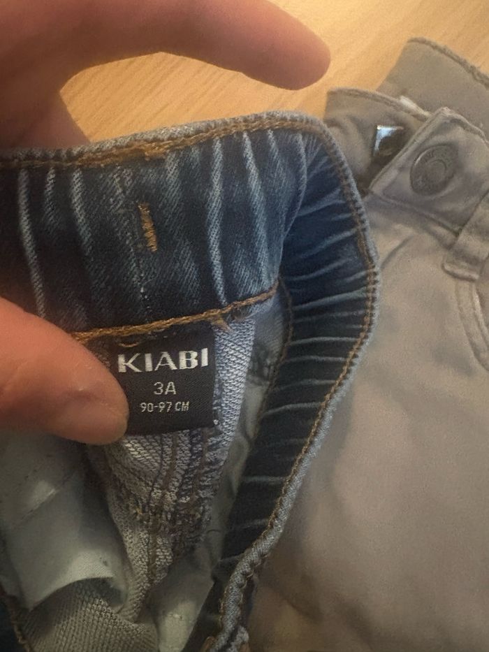 Lot 4 pantalons 3 ans - photo numéro 2