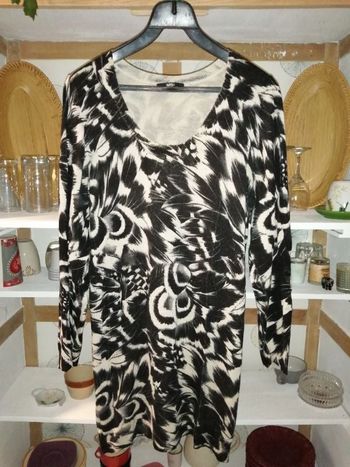 Pull long taille 40