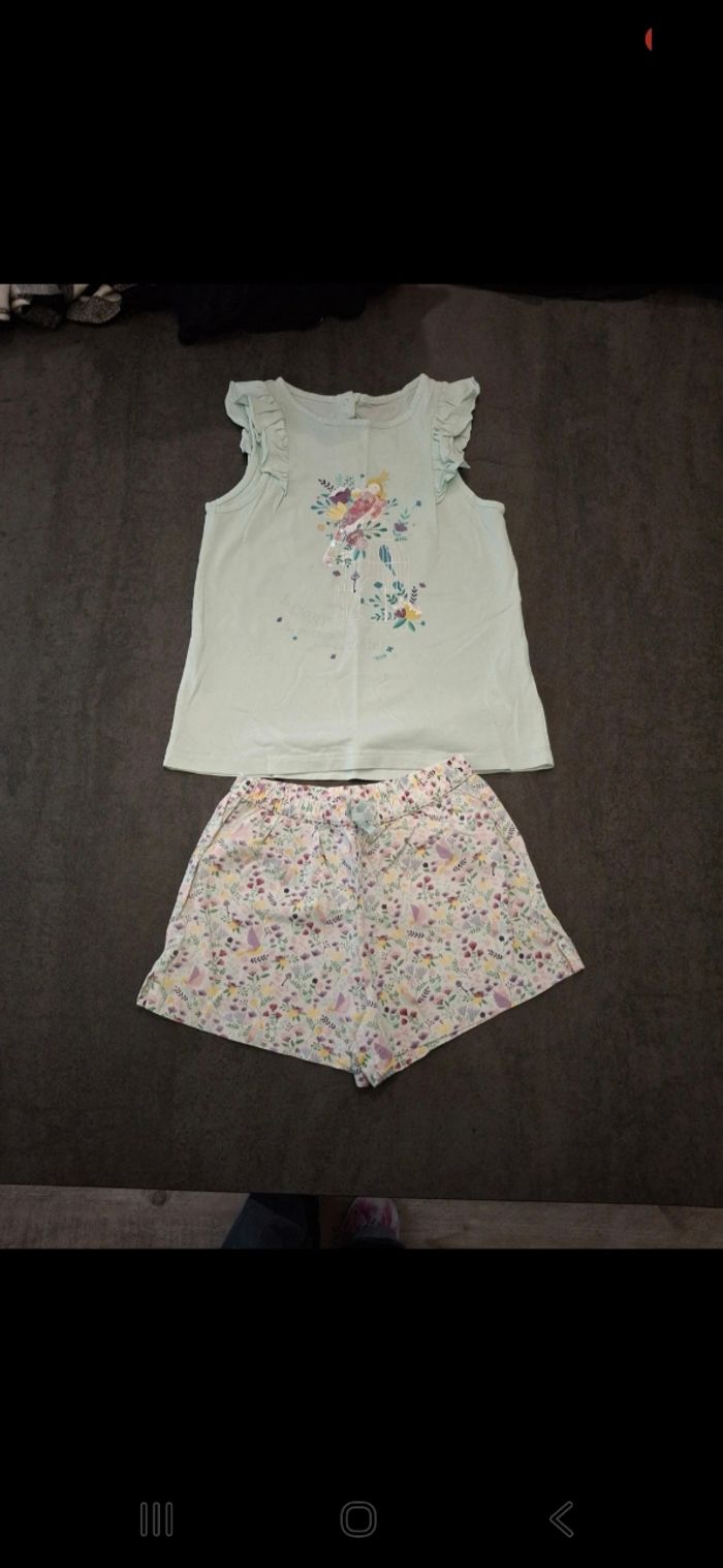 Lot de vêtements - photo numéro 5