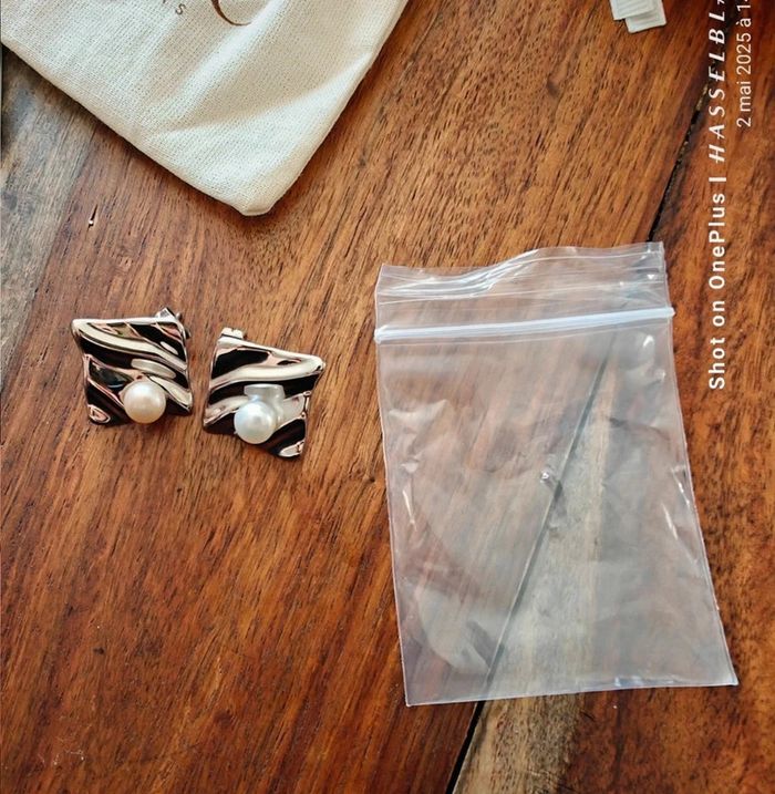 Boucles d'oreilles neuves - photo numéro 6