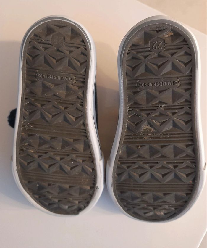Chaussures garçon pointure 22 - photo numéro 3