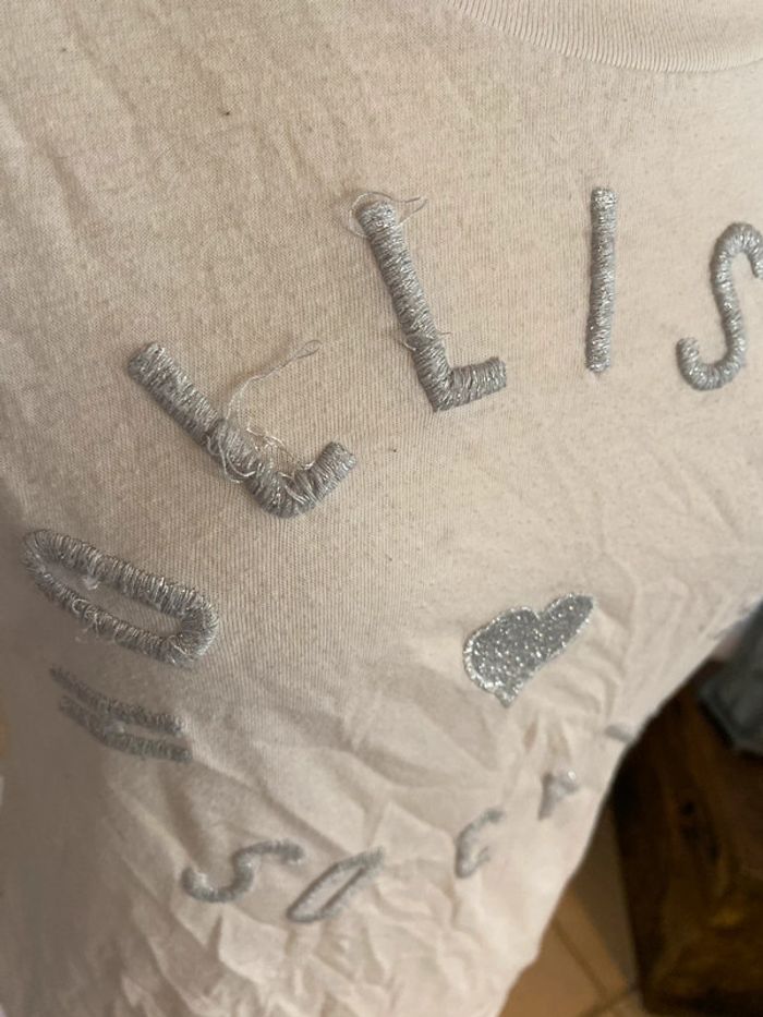 Tee-shirt taille M - photo numéro 2