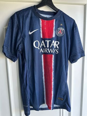 Maillot PSG Édition spécial champions NEUF