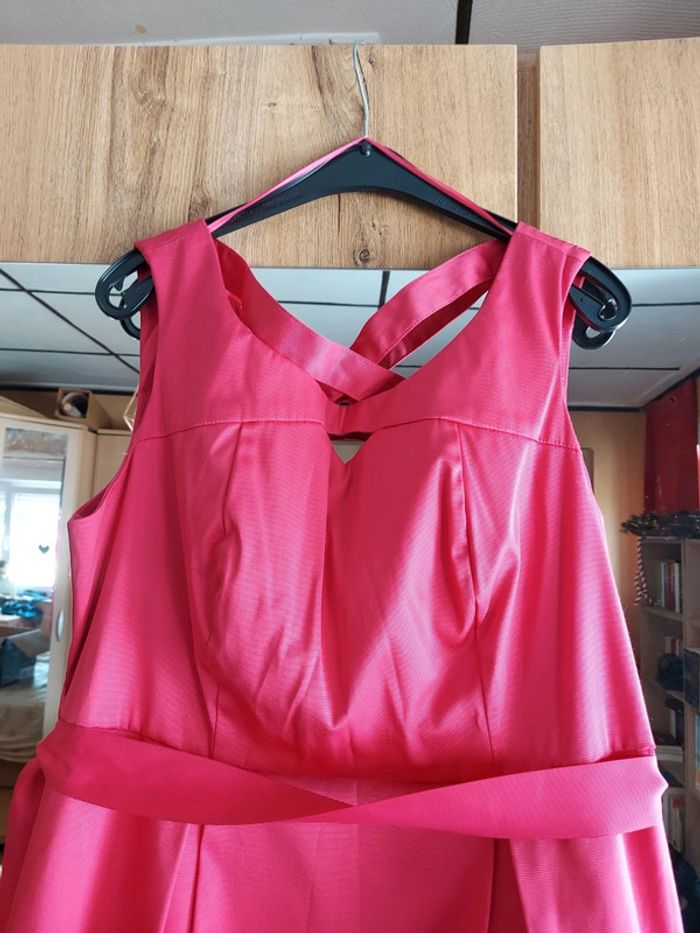 Robe courte - photo numéro 2