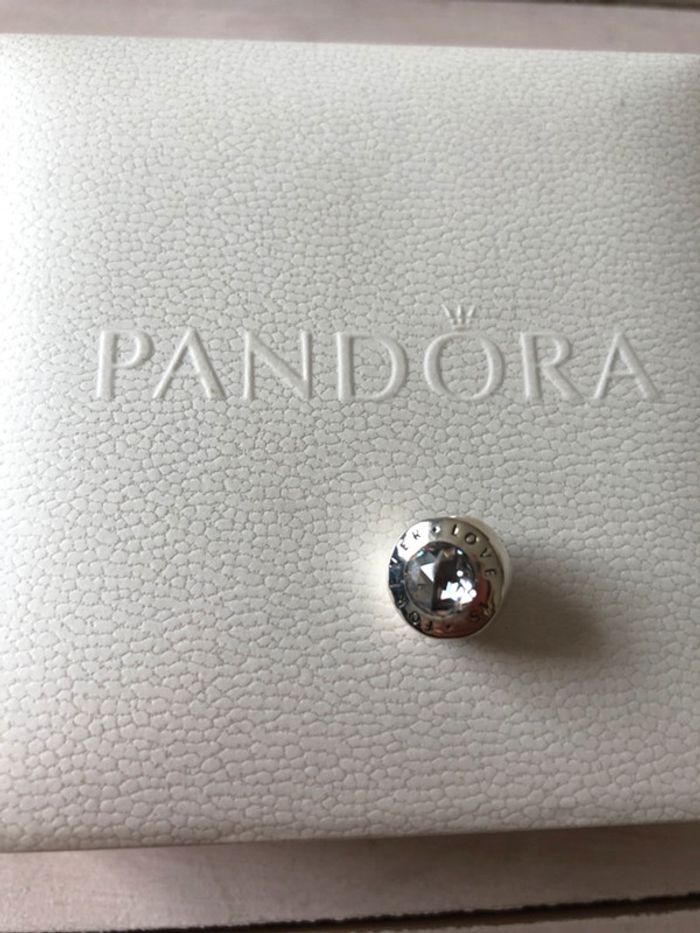 Perle Pandora