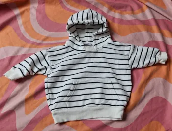 Pull a capuche