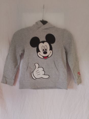 Sweat à capuche Mickey Disney de chez Orchestra