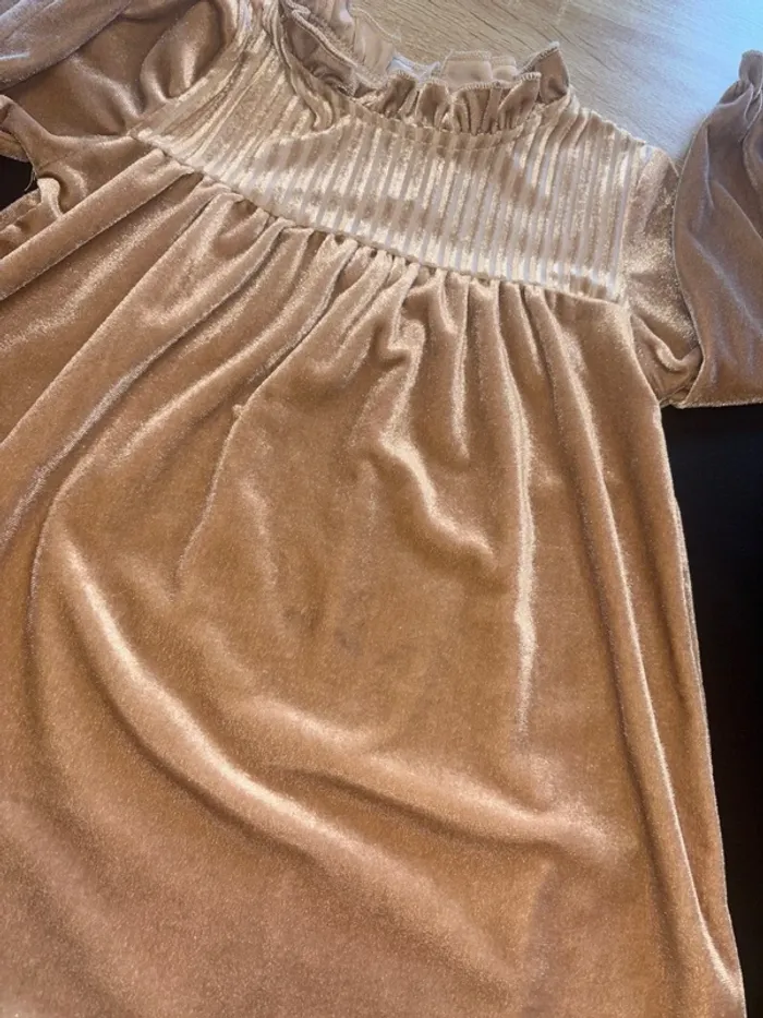 Robe en velour - photo numéro 3