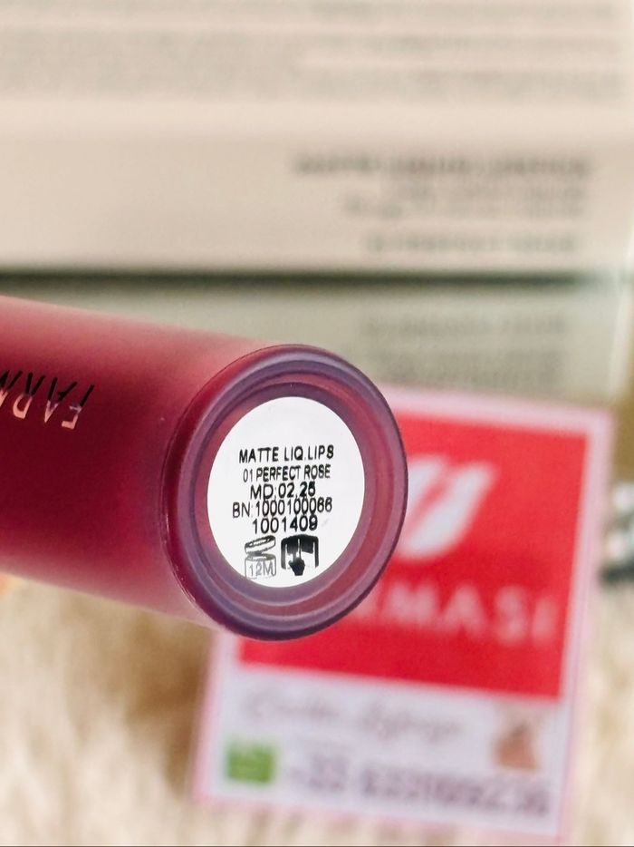 Labial líquido efecto mate Perfect Rose Farmasi - photo numéro 3