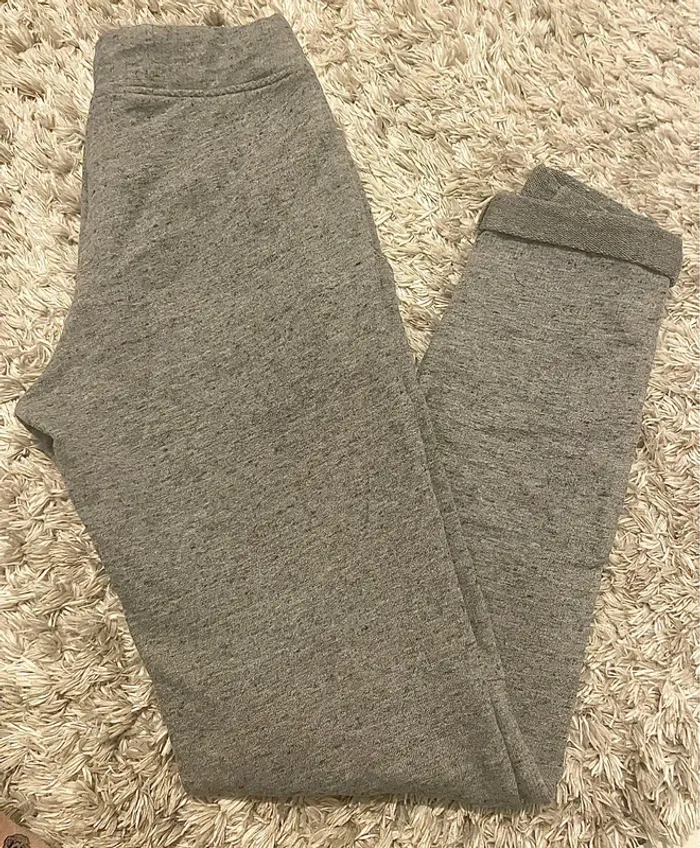 Jogging gris chiné – Decathlon – Taille XS - Très bon état - photo numéro 2