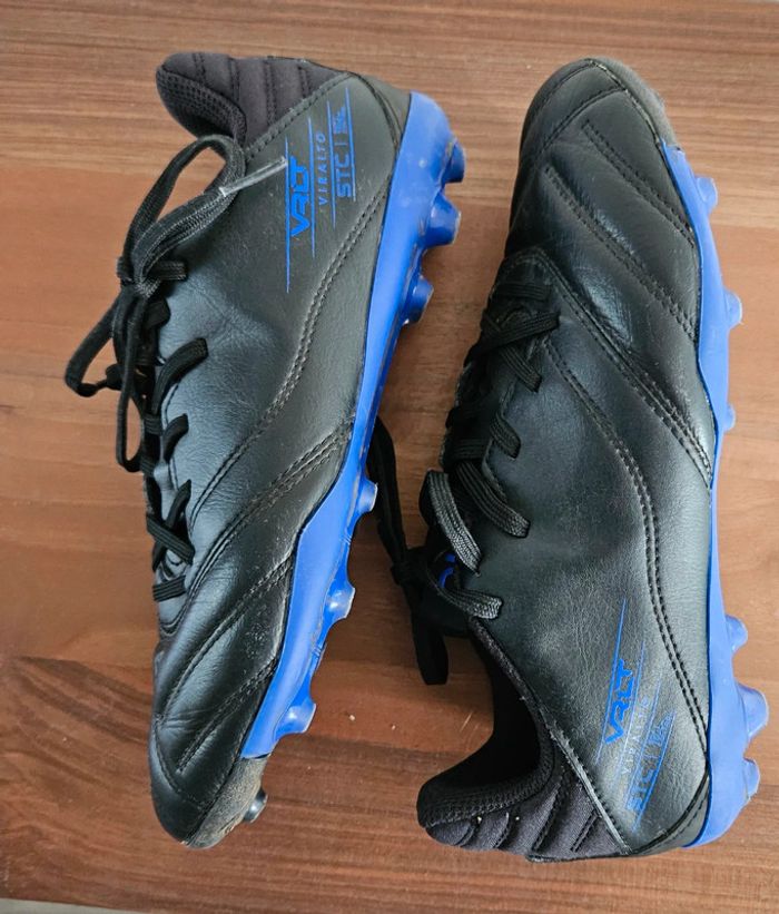 Baskets crampons de football, pointure 36, Kipsta