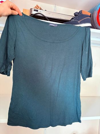 Haut vert canard léger