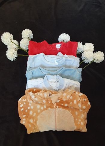 Lot 5 pièces pyjamas 6mois