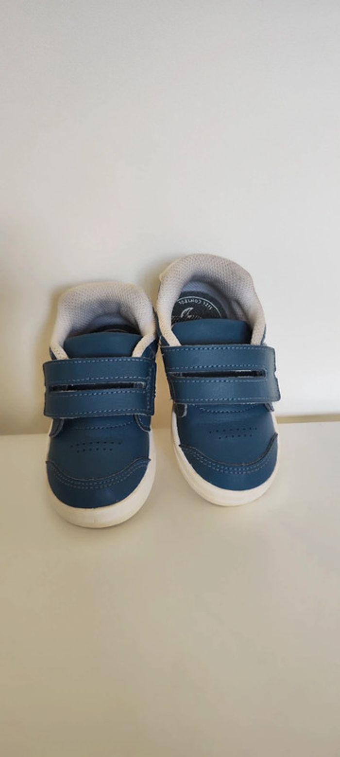 Chaussures Decathlon Taille 23