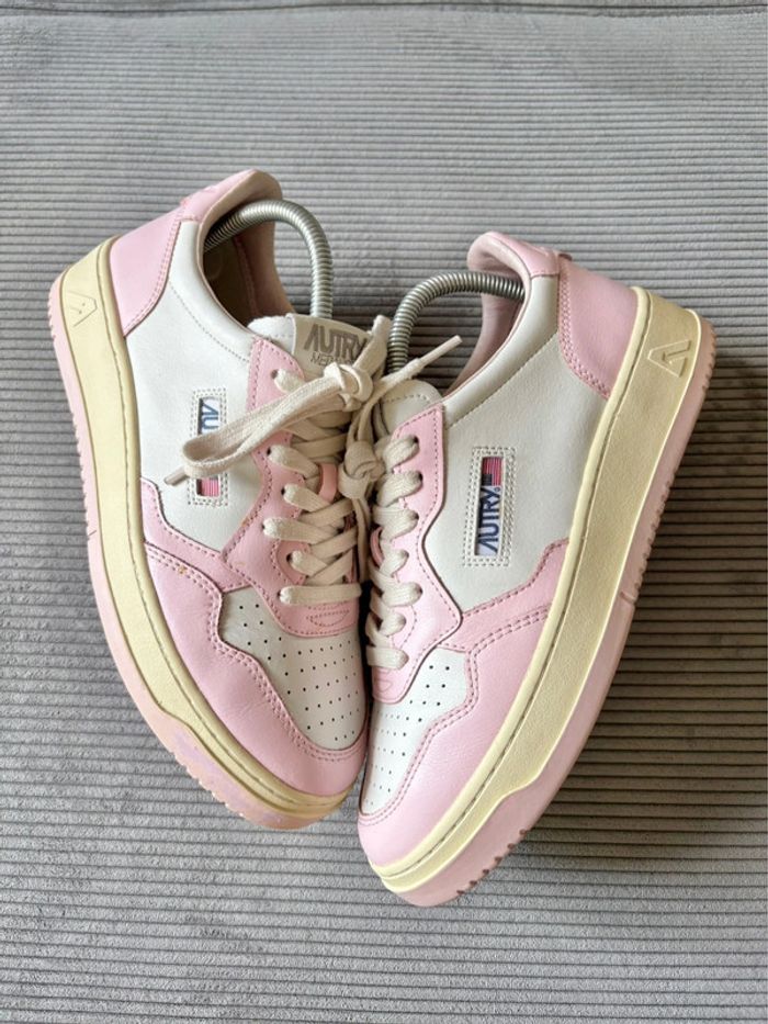 Chaussures autry medalist roses et blanches / taille 40