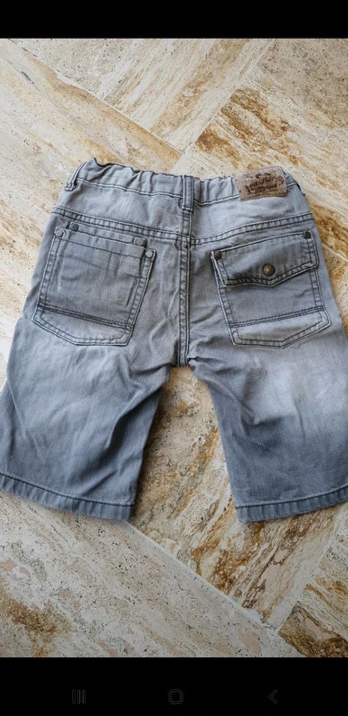 Short garçon gris 8 ans - photo numéro 2