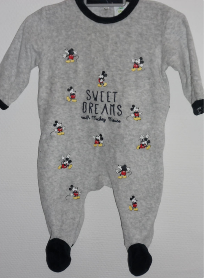 Grenouillère excellent état "Mickey Mouse"Disney - taille 3 mois