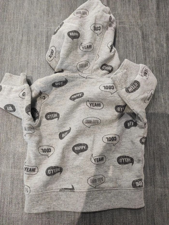 Gilet Zippé Kiabi 1 mois - photo numéro 3