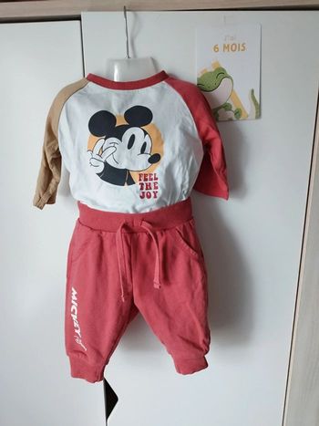 Joli ensemble Mickey bébé garçon 6 mois