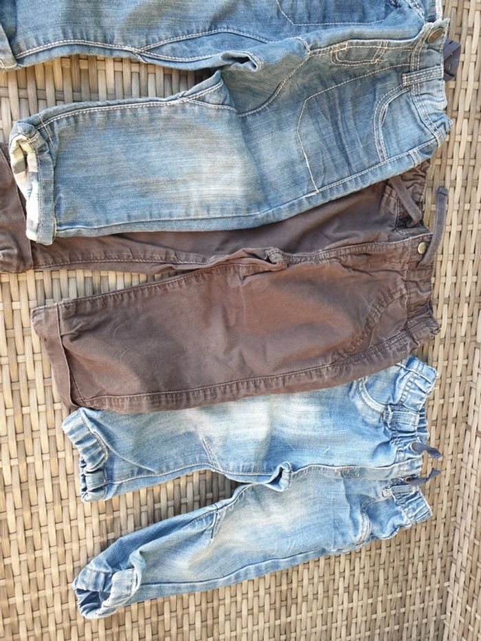 Lot de 4 pantalons jeans taille 18 mois - photo numéro 2