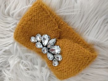 Serre tête en laine