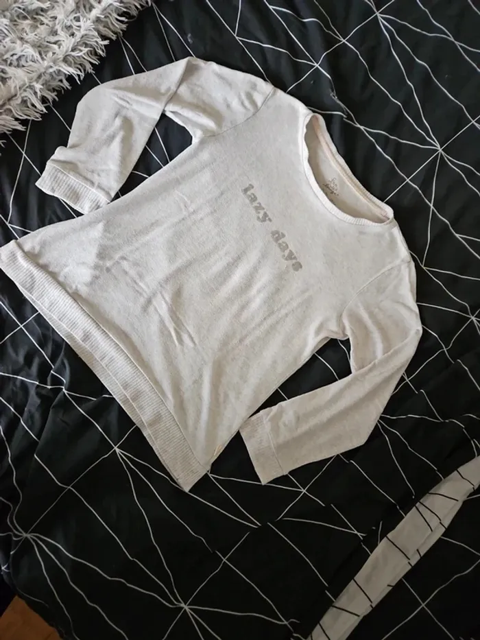 Haut de pyjama à longues manches gris clair Primark taille 38 / M