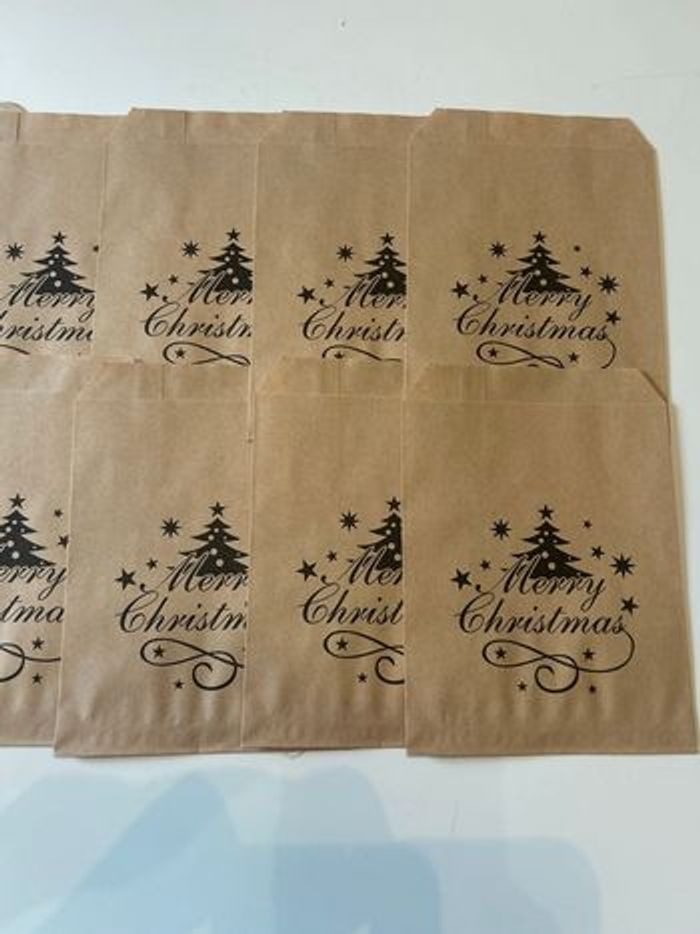 Lot de 10 sacs en papier kraft sur le thème de Noël - photo numéro 4