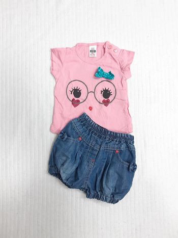 Tenue tee-shirt et short 6 mois