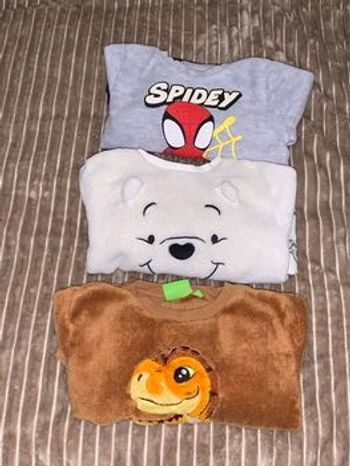 Lot de 3 pyjamas en polaire  – Taille 5 ans – Chauds & tout doux – Comme neufs !