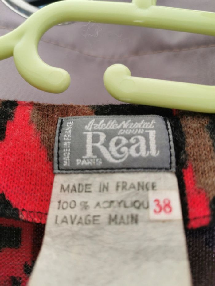 Pull vintage tout doux Real Paris en 38 - photo numéro 5