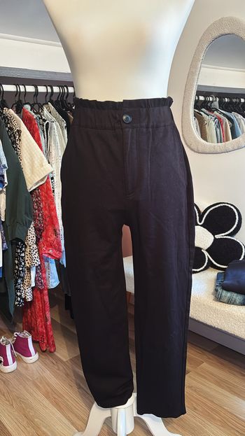 Pantalon droit noir taille haute Zara T34
