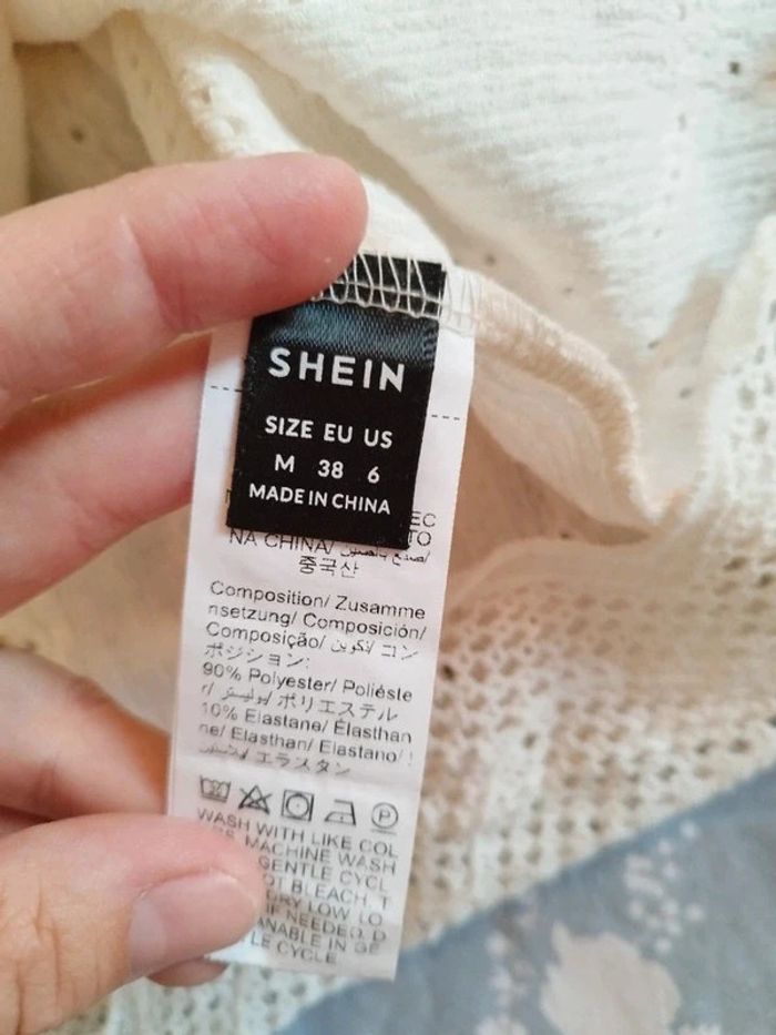 Très jolie chemise détails dentelle Shein taille M - photo numéro 7