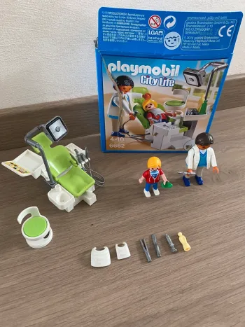 Playmobil City life hôpital 6662