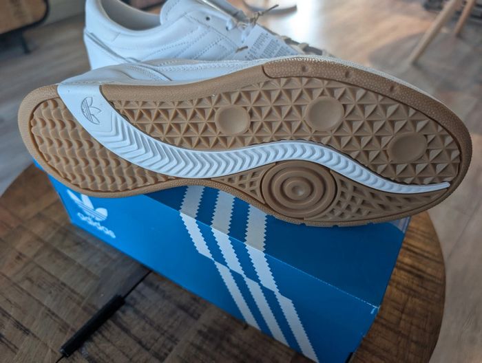 Sneakers adidas Mundial FC taille 42 2/3 neuf - photo numéro 5