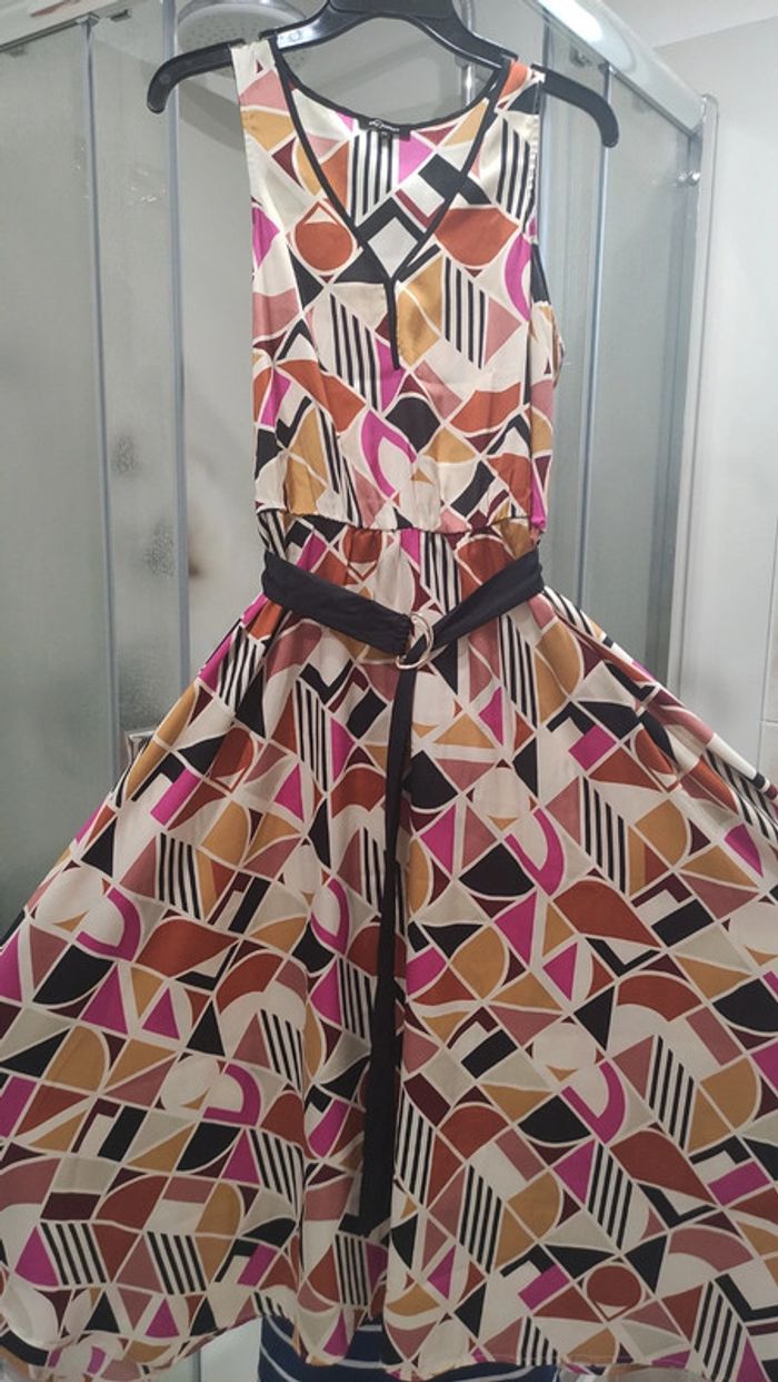 Robe col v longue sans manches taille 40 - photo numéro 9
