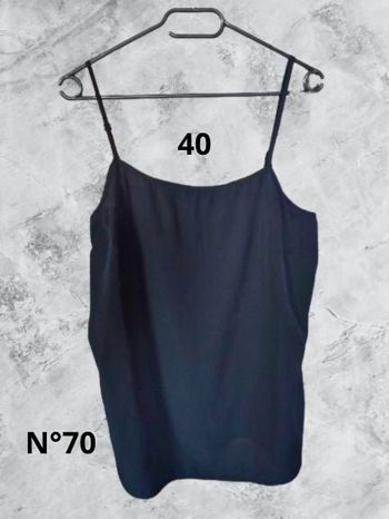 N°70 Haut noir T40. Promod.